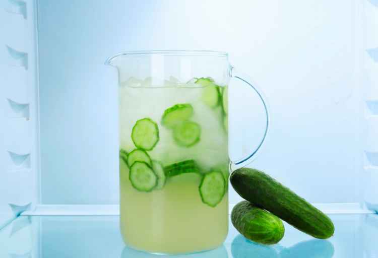 How Long Does Cucumber Water Last in the Fridge? Storage Tips and Benefits