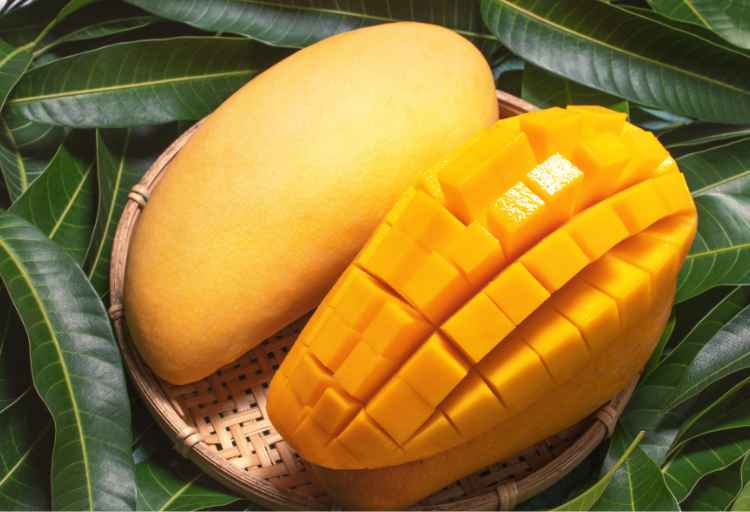 Why Am I Craving Mango? Unveiling the Mystery